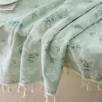 Skorter | Floral tablecloth