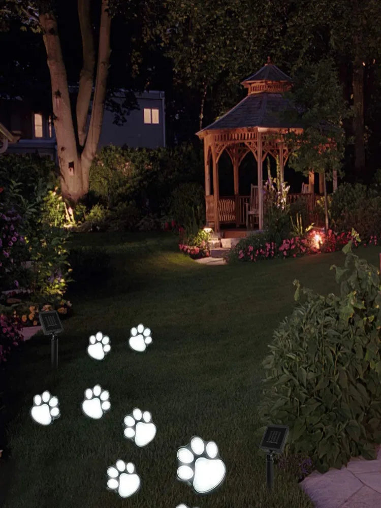 Skorter | Solar lamp in paw print design – LED garden lighting in multicolor for outdoor use