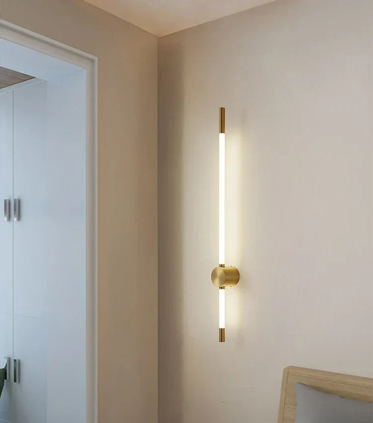Skorter | AstraBeam – Vertical LED Wall Lamp for Modern Interiors