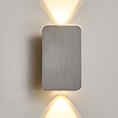 Skorter | Light - Modern rectangular LED stairwell light