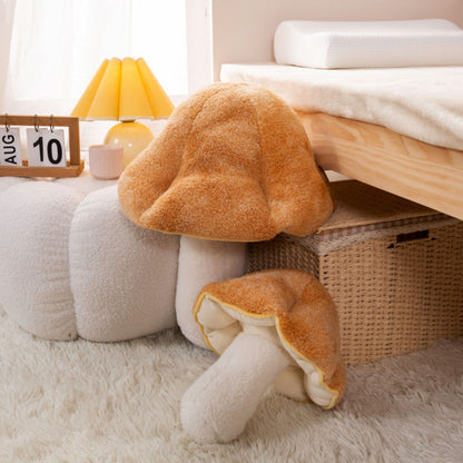 Skorter | Fluffy Mushroom Cushion