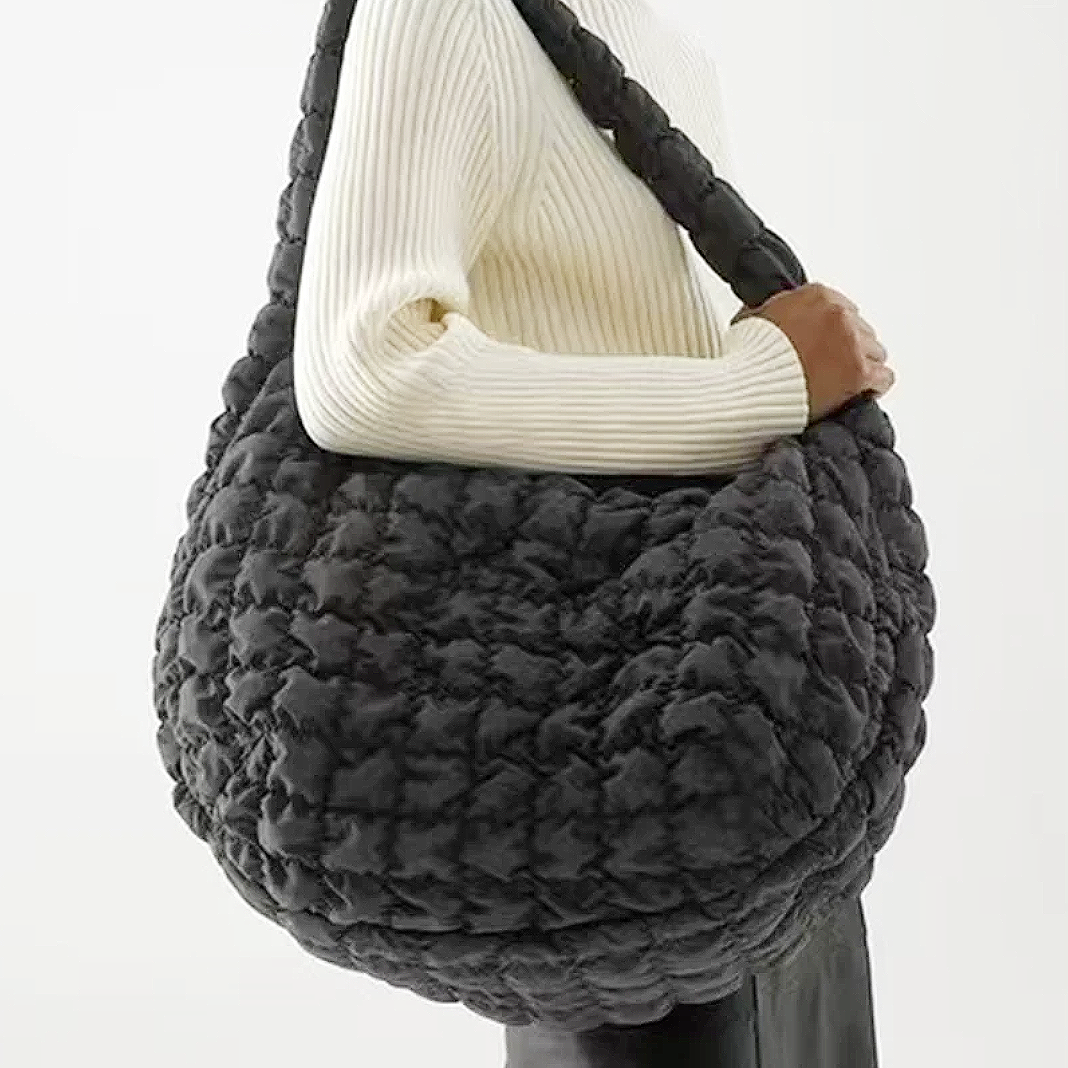 Skorter | Cross Quilt X-Large Shoulder Bag