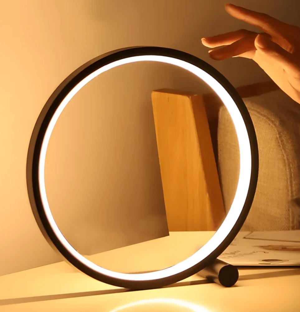 Skorter | Frendorf - Minimalistic table lamp with touch and dimming function