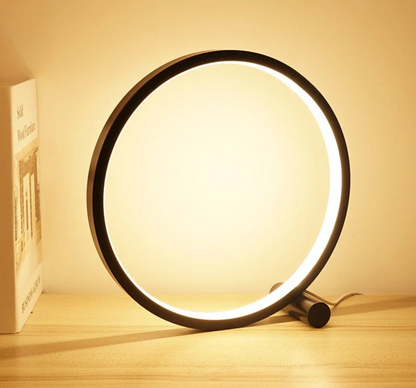 Skorter | Frendorf - Minimalistic table lamp with touch and dimming function