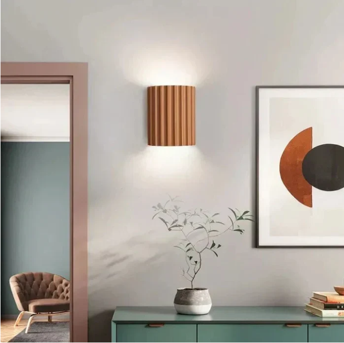 Skorter | Contemporary wall lamp made of resin