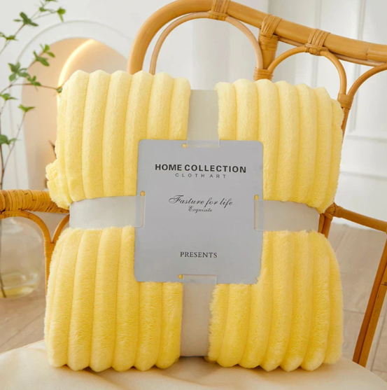 Skorter | Broad-striped flannel fleece blanket