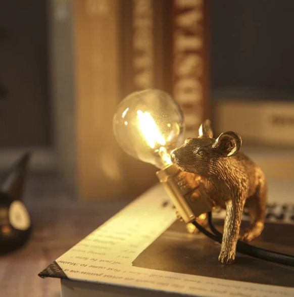 Skorter | Unique Mouse Table Lamp