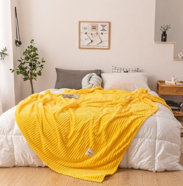 Skorter | Cozy Flannel Blanket