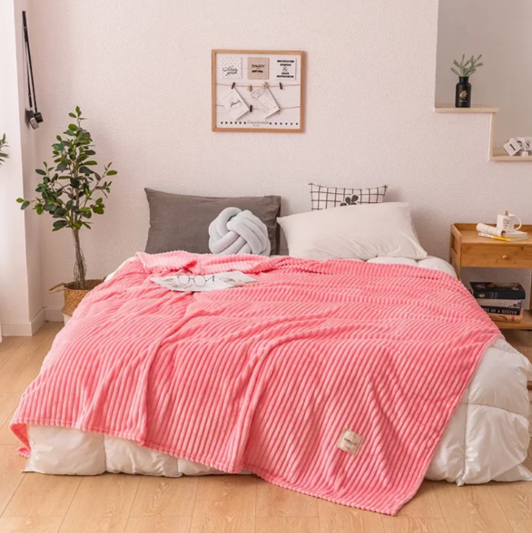 Skorter | Cozy Flannel Blanket