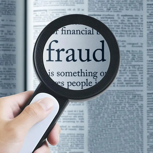 Skorter | 30x magnifying glass for seniors