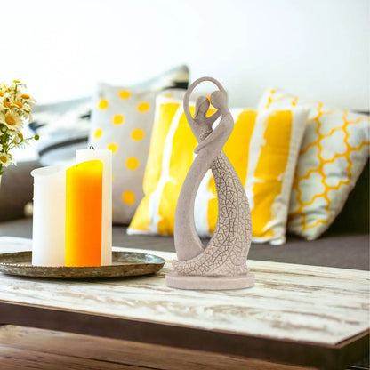 Skorter | Couple Figurine Statue Sculpture