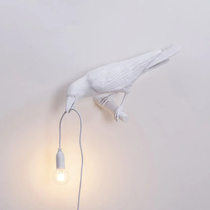 Skorter | Modern Lucky Bird Table Lamp – Creative Resin Animal Design for Bedroom and Living Room