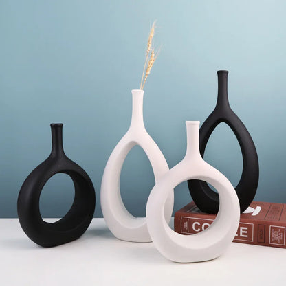 Skorter | Modern Art Hollow Flower Vases