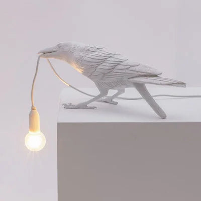 Skorter | Modern Lucky Bird Table Lamp – Creative Resin Animal Design for Bedroom and Living Room