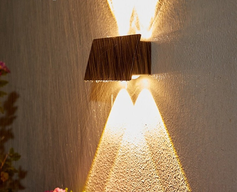 Skorter | SolarRay – Sleek Solar Wall Lamp for Stylish Exteriors