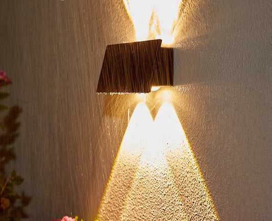 Skorter | SolarRay – Sleek Solar Wall Lamp for Stylish Exteriors