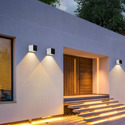 Skorter | ShineCraft - Sleek Aluminium Wall Lamp