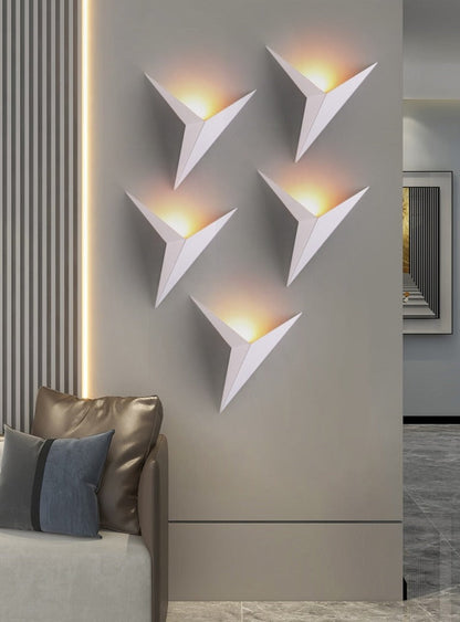 Skorter | TriGlow – Triangular Wall Lamp for Sleek, Modern Lighting