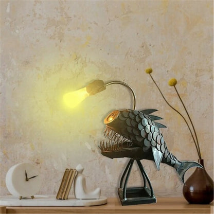 Skorter | Table lamp - RusticFish - Adjustable lighting - Handmade artistic charm