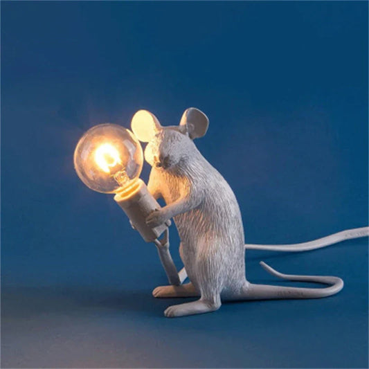 Skorter | Modern LED Animal Table Lamps: Resin Rat, Cat, and Squirrel Night Lights