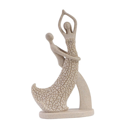 Skorter | Couple Figurine Statue Sculpture
