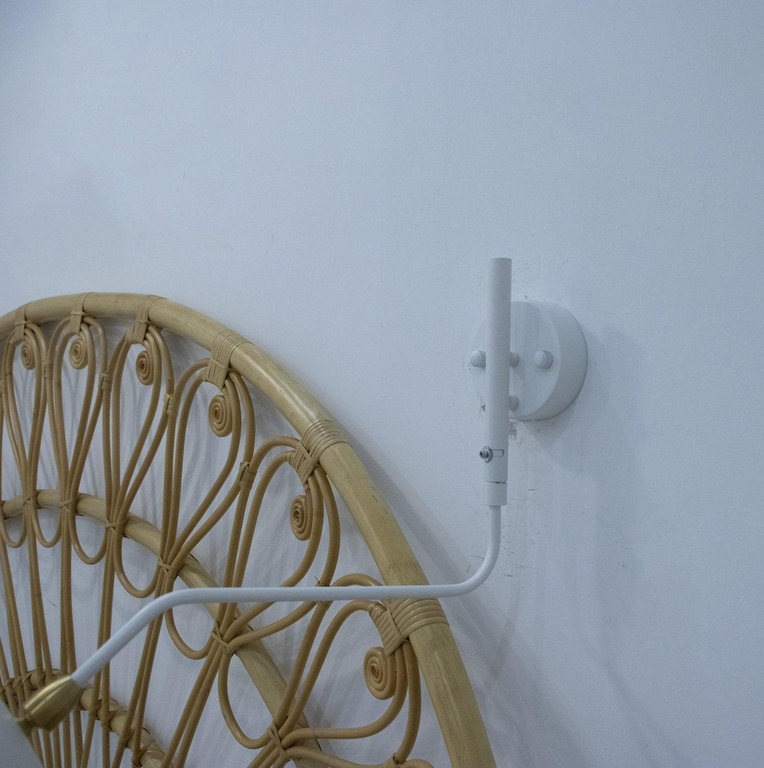 Skorter | Serge Mouille Wall Lamp