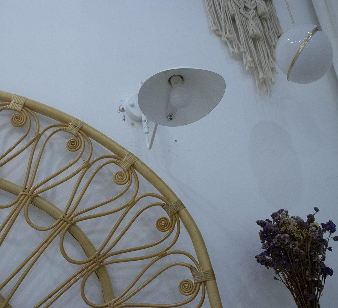 Skorter | Serge Mouille Wall Lamp