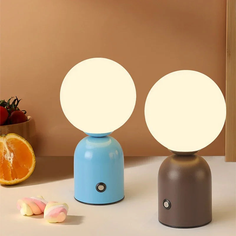 Skorter | Dimmable Table Lamp