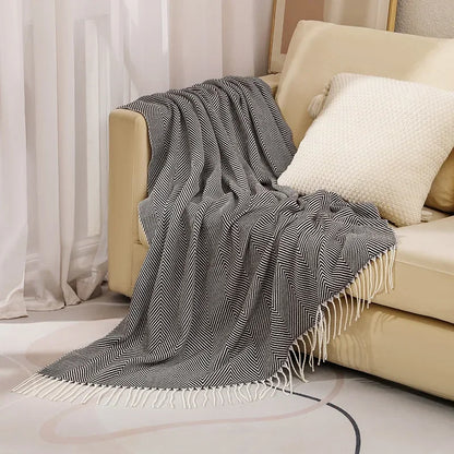 Skorter | Nordic Stripe Throw Sofa Blanket