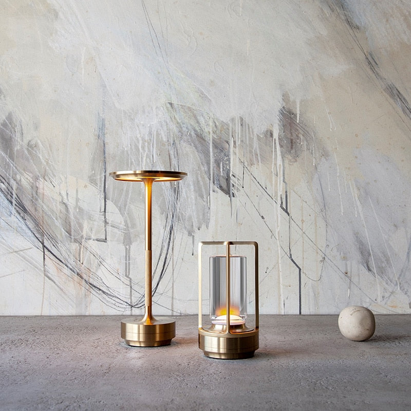 Skorter | LuxeLumina - Lamp with Metallic