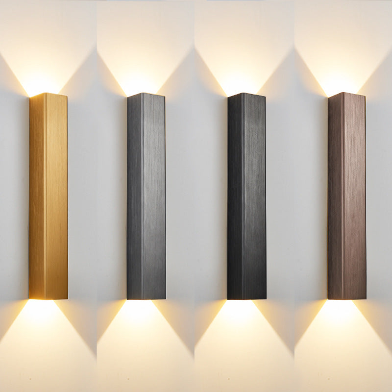 Skorter | BeamLuxe – Sleek Outdoor Lamp for Contemporary Spaces