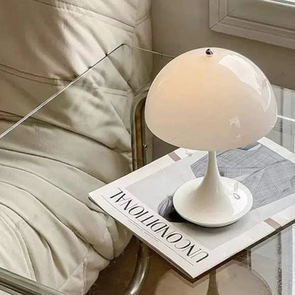 Skorter | Nightstand Lamp
