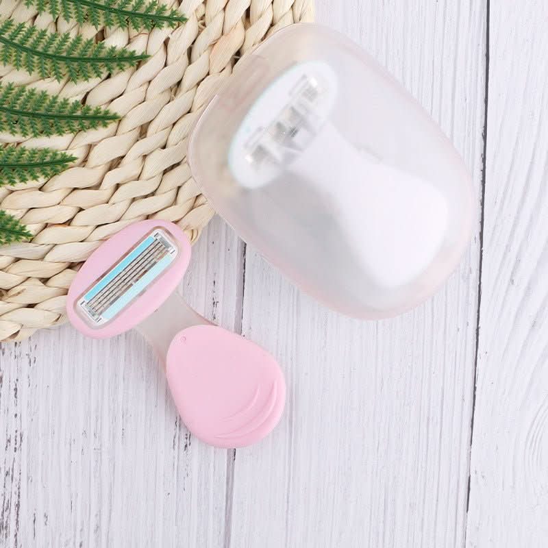 Skorter | Compact 4-Blade Razor with Travel Case for Smooth Skin