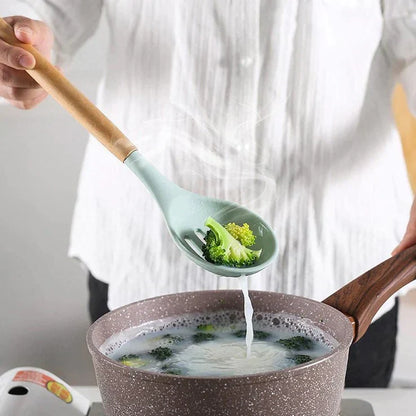 Skorter | Antillean Silicone Cookware Set - Wooden Handles - Durable And Functional