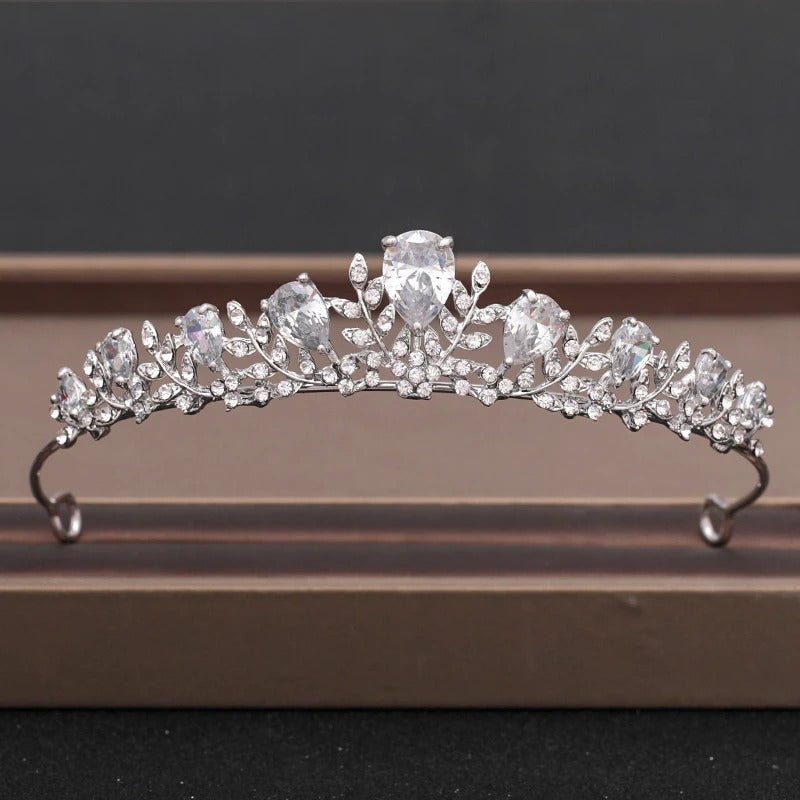 Skorter | Elegant Bridal Baroque Rhinestones Crown And Tiara Collection