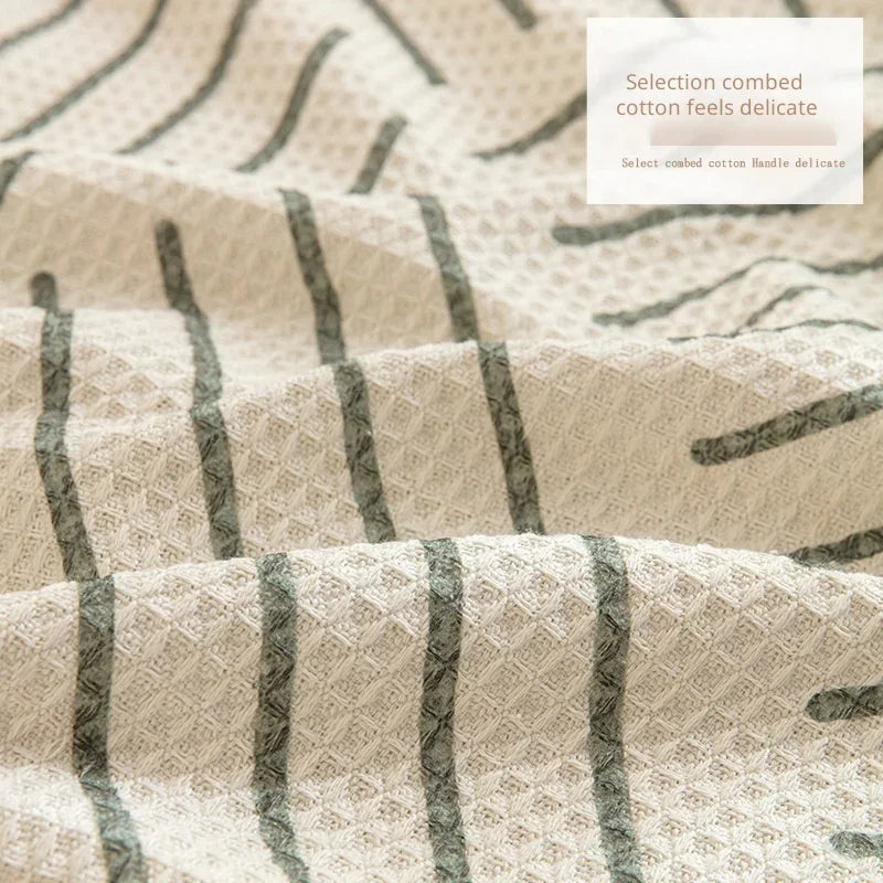 Skorter | NordicNest - Sofa cover with tassel edge