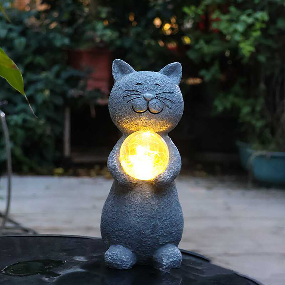 Skorter | Solar-Powered Cat Statue with Cracked Glass Ball