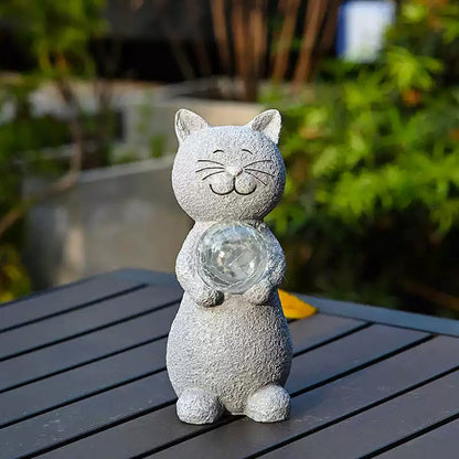 Skorter | Solar-Powered Cat Statue with Cracked Glass Ball