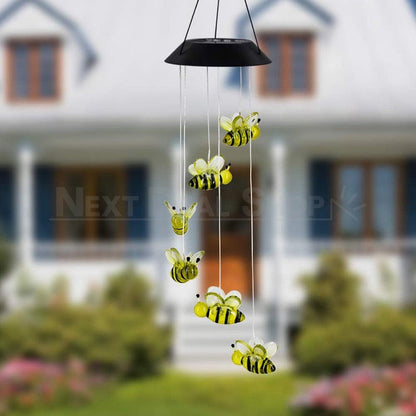 Skorter | Solar-powered hanging bee light