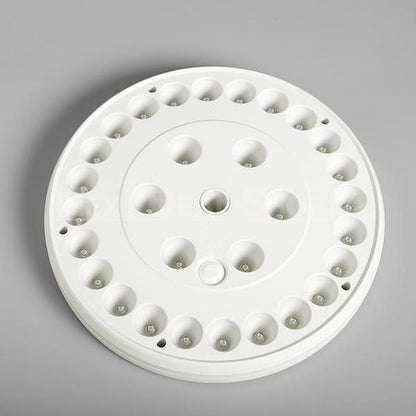 Skorter | Solar-powered flagpole UFO lamp