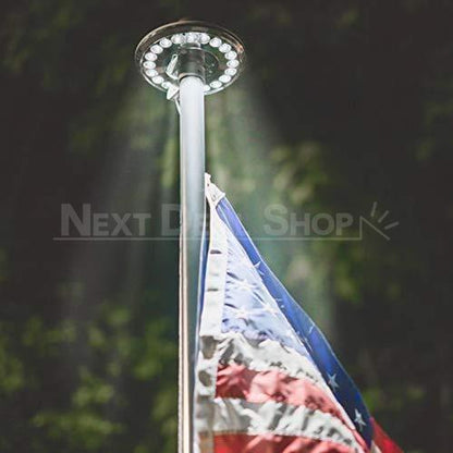 Skorter | Solar-powered flagpole UFO lamp