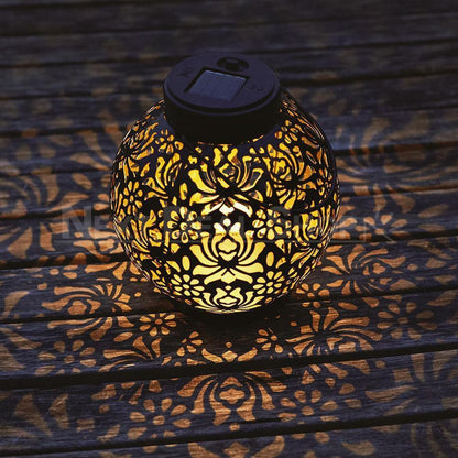 Skorter | Solar-powered iron lantern