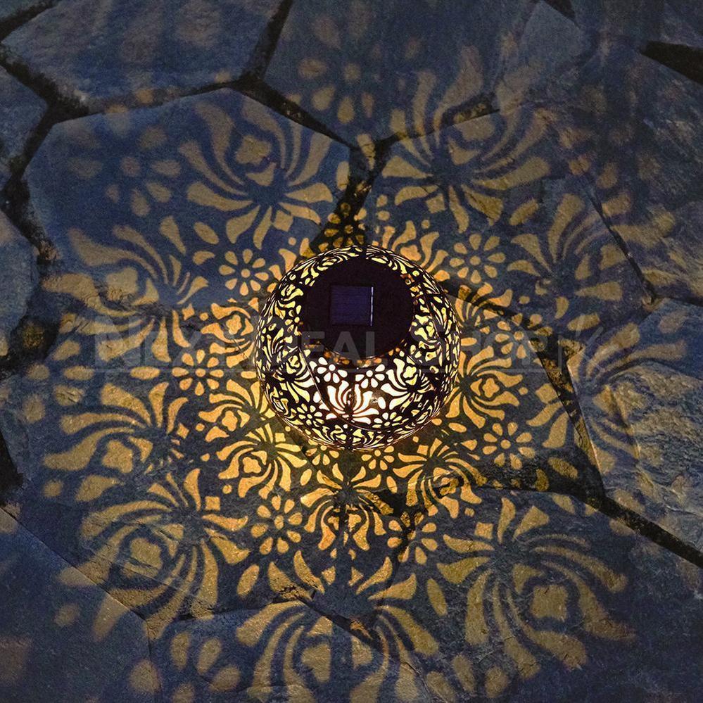 Skorter | Solar-powered iron lantern