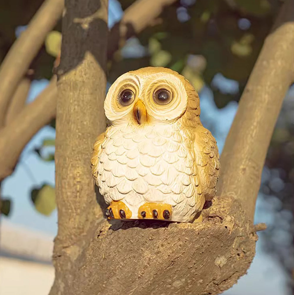 Skorter | Solar-Powered LED Owl Statue