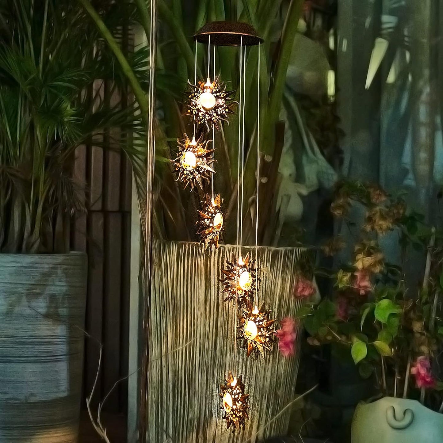 Skorter | Solar-powered LED Sunwind Clock