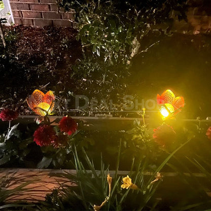 Skorter | Solar-powered metal flower pot lamp