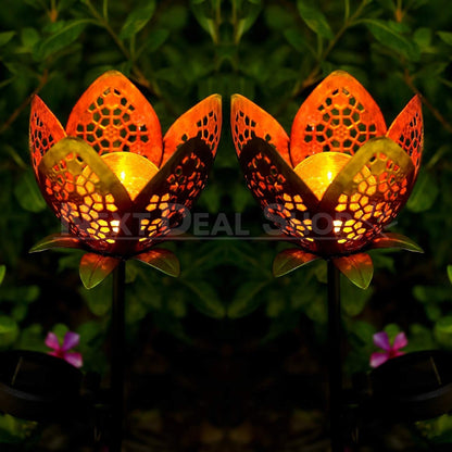 Skorter | Solar-powered metal flower pot lamp