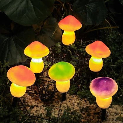 Skorter | Solar powered mushroom stake light