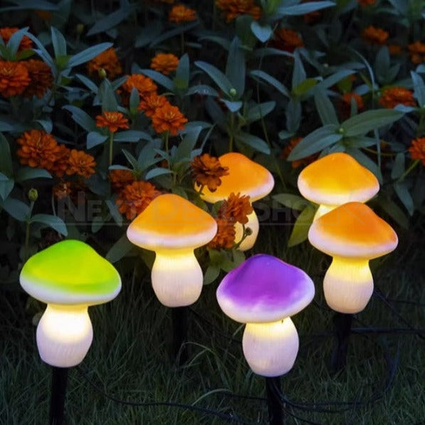 Skorter | Solar powered mushroom stake light