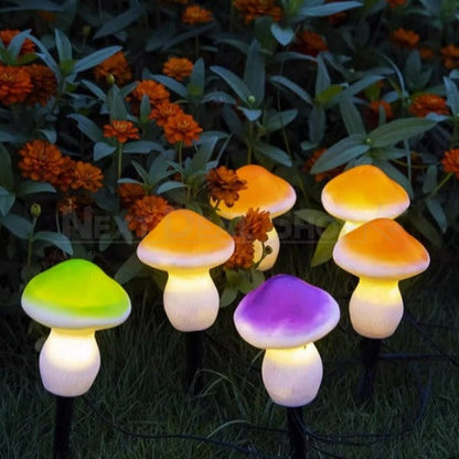 Skorter | Solar powered mushroom stake light